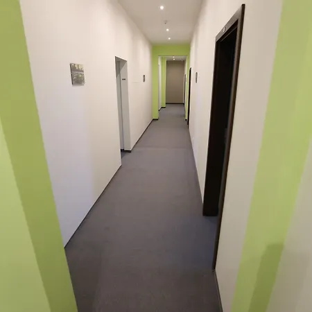 运动旅馆 3* 科希策